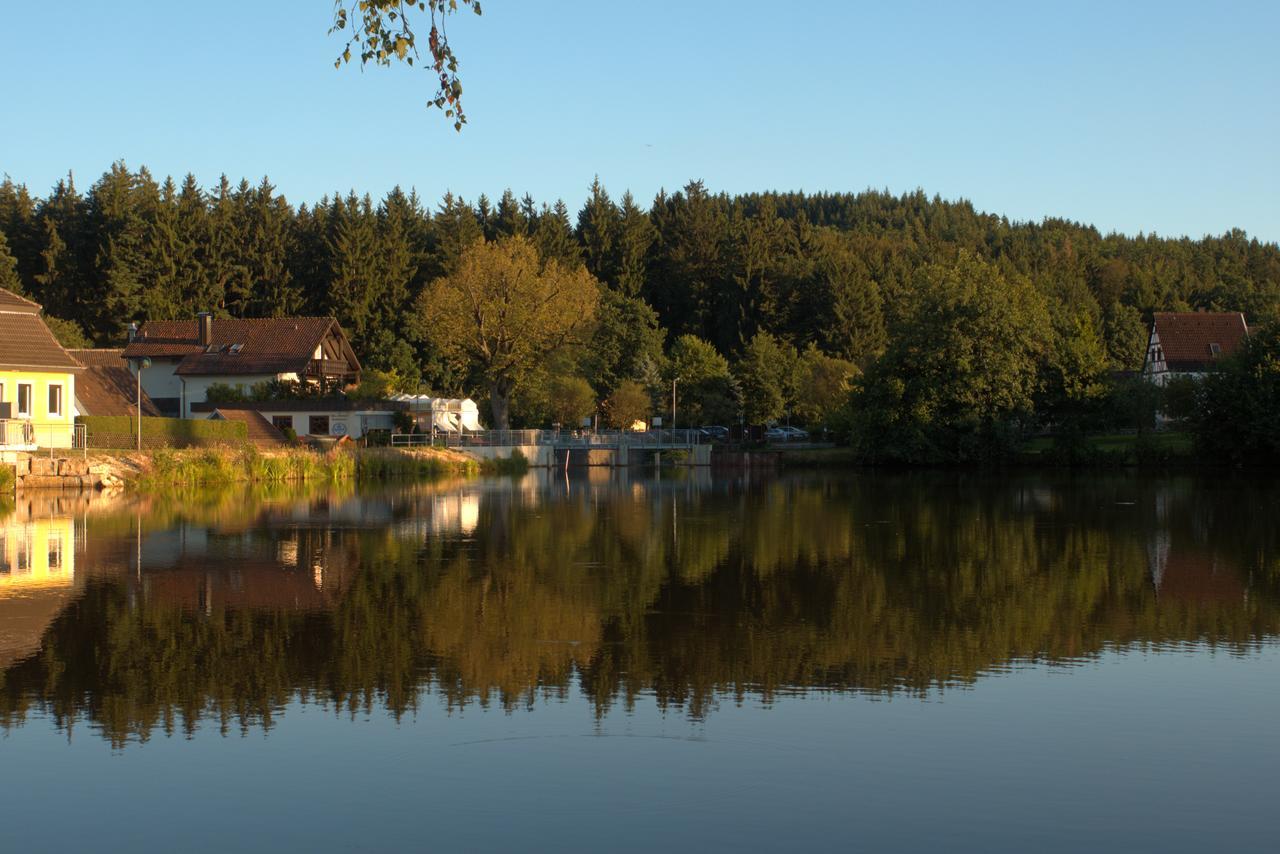 Seegasthof Franz Bolz Gbr Ellwangen Exterior photo